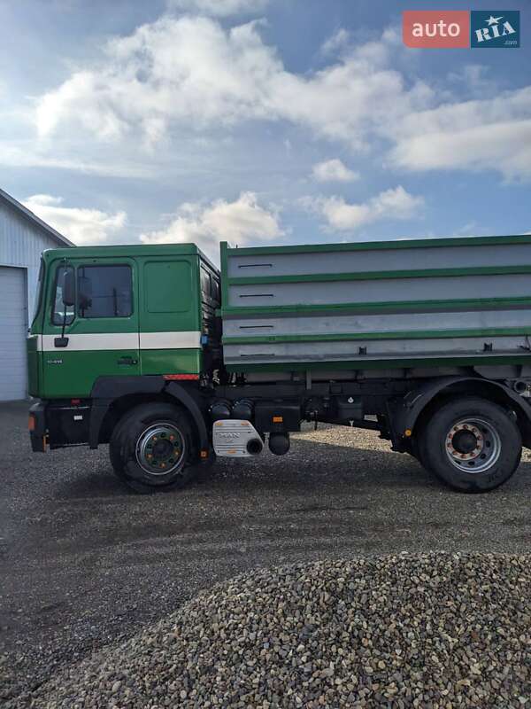 Самосвал MAN 19.414 1999 в Снятине