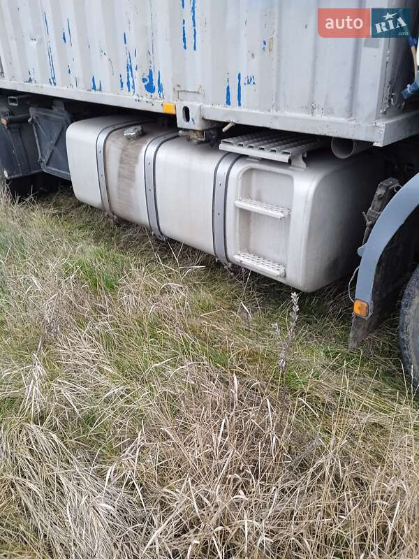 Контейнеровоз MAN 23.403 1998 в Чигирину