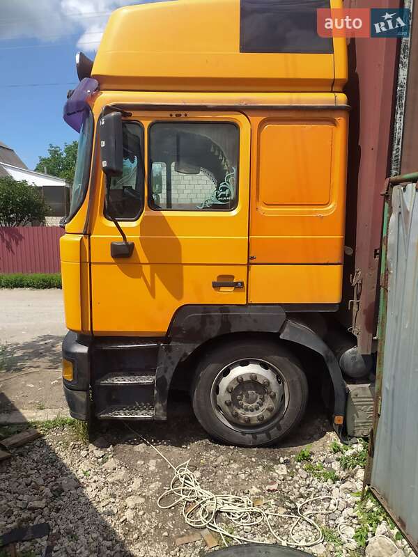 Грузовой фургон MAN 23.414 2001 в Бердичеве