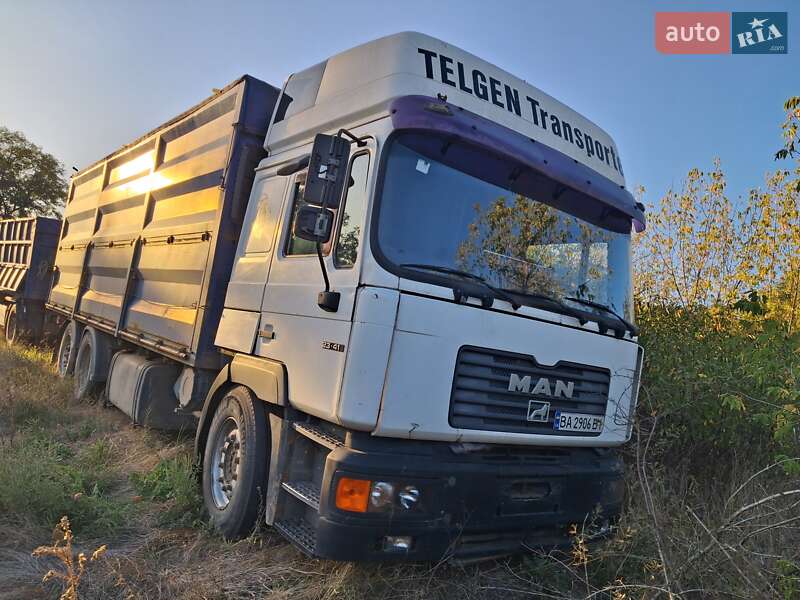 Контейнеровоз MAN 23.414 1999 в Кропивницькому