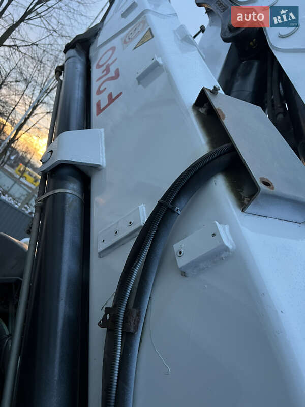 Кран-маніпулятор MAN 26.293 2011 в Коломиї