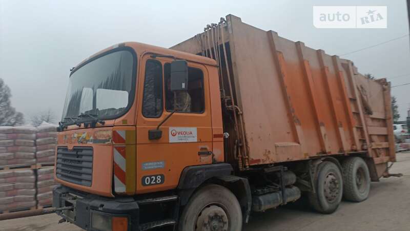 MAN 26.372 2000 MAN 26.372 2000