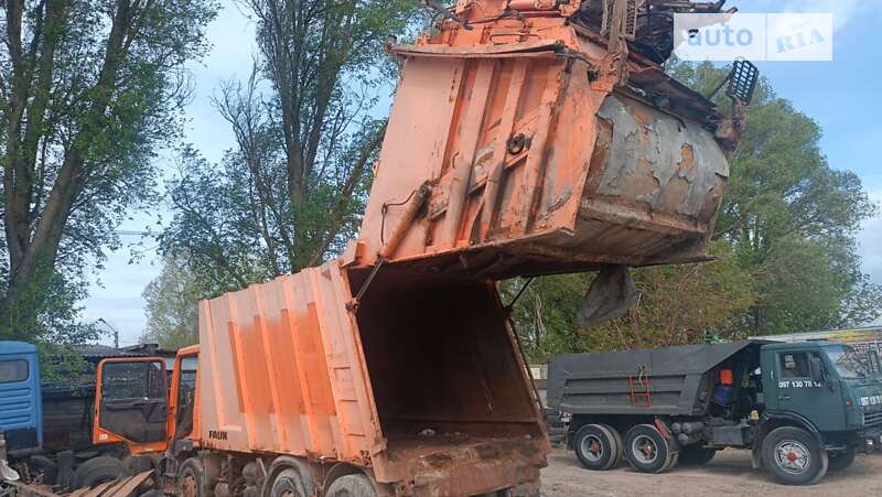 Мусоровоз MAN 26.372 2000 в Тернополе