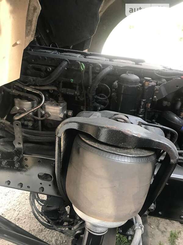 Контейнеровоз MAN 26.410 2004 в Новоукраинке