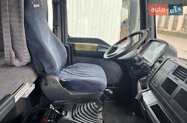 Тягач MAN 26.410 2001 в 