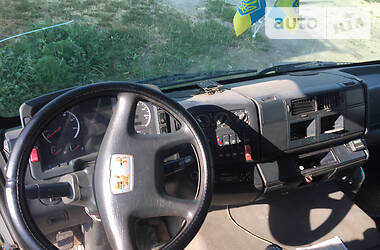 Контейнеровоз MAN 26.413 2003 в 