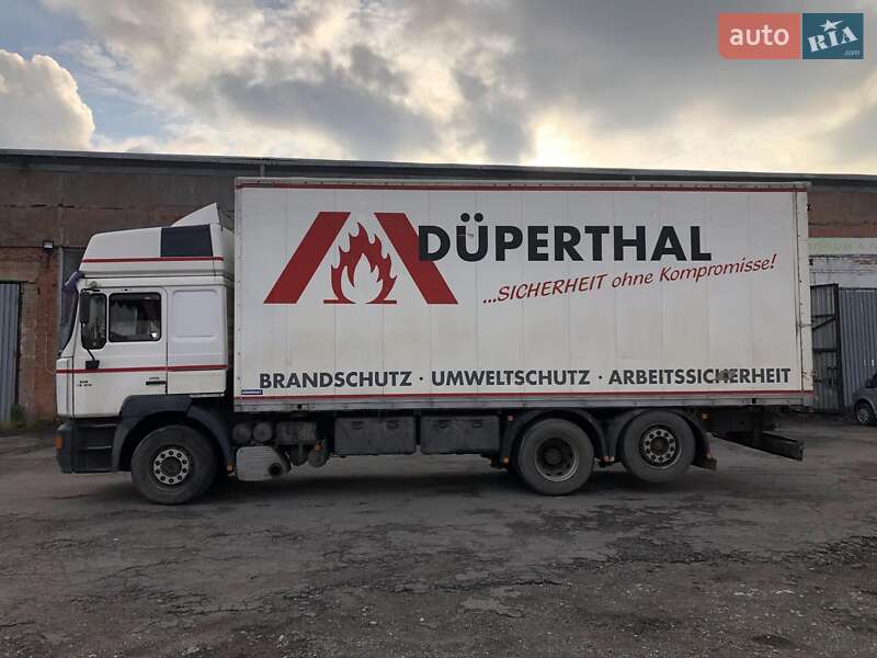 Грузовой фургон MAN 26.414 2000 в Днепре