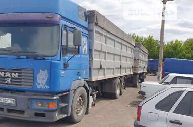 Зерновоз MAN 26.414 2000 в 