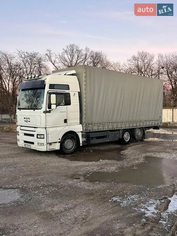 Грузовой фургон MAN 26.430 2005 в 