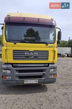 Контейнеровоз MAN 26.430 2004 в 