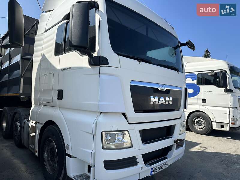 Зерновоз MAN 26.440 2013 в 