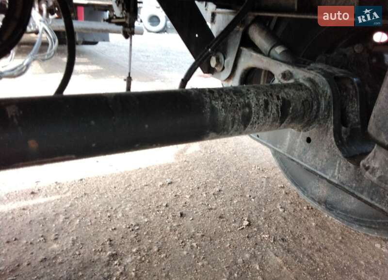 Контейнеровоз MAN 26.440 2007 в Дніпрі