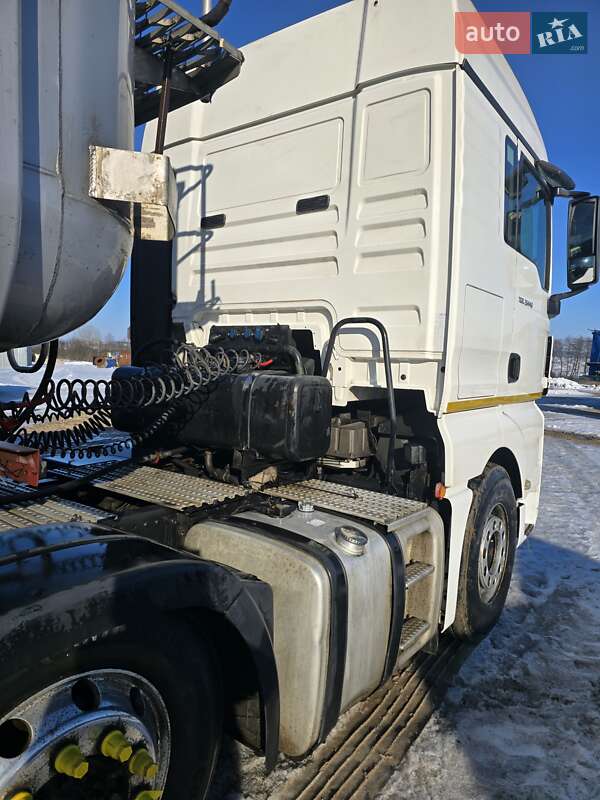 Тягач MAN 26.440 2012 в Тернополе