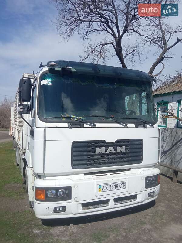 Зерновоз MAN 26.463 2000 в 