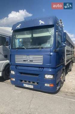Самосвал MAN 26.480 2004 в 