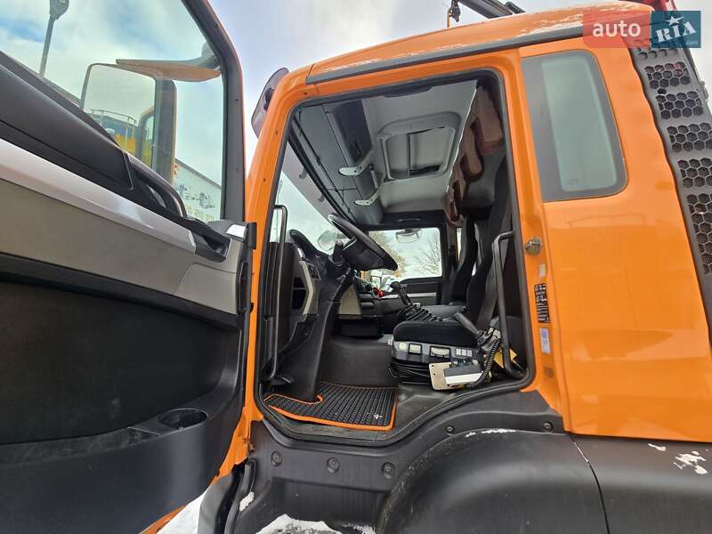 Тягач MAN 35.402 2012 в Вінниці