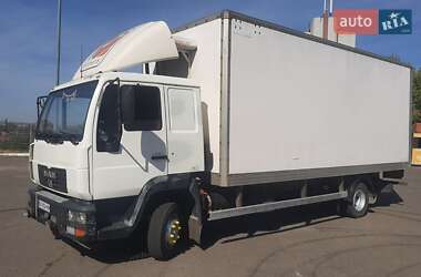 Грузовой фургон MAN 8.145 2002 в Харькове
