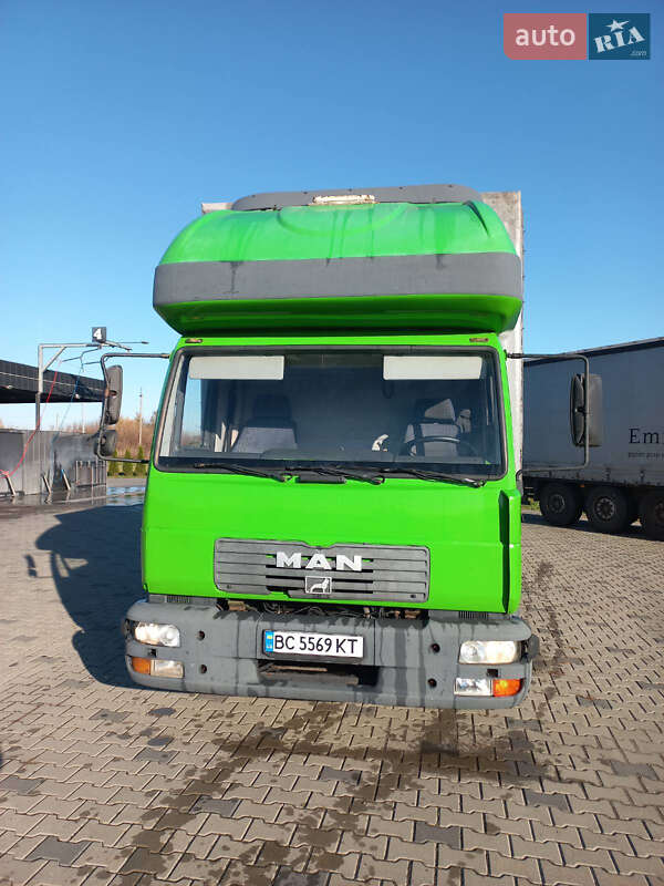 Тентований MAN 8.180 2006 в Яворові