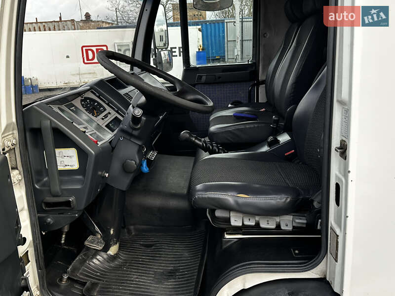 Вантажний фургон MAN 8.180 2005 в Умані