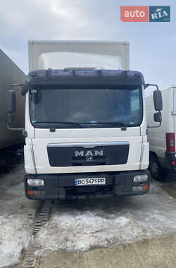 Грузовой фургон MAN 8.223 2012 в Самборе