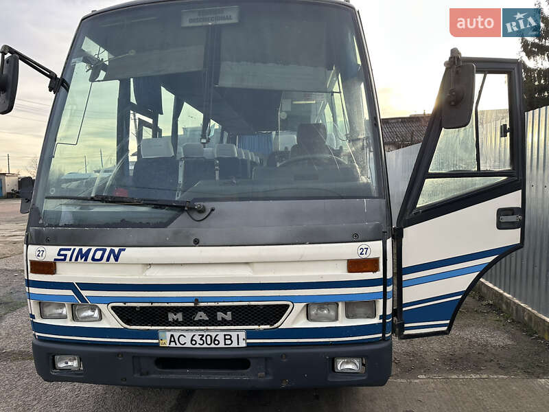 Туристический / Междугородний автобус MAN 9.150 пасс. 1994 в Нововолынске