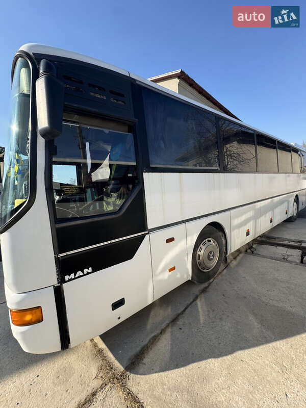 Туристичний / Міжміський автобус MAN A03 2000 в Дрогобичі фото 4 Туристичний / Міжміський автобус MAN A03 2000 в Дрогобичі