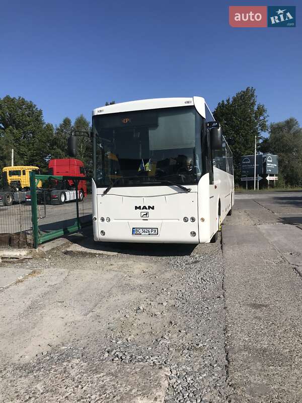 Приміський автобус MAN A91 2007 в Львові