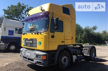 Тягач MAN Comandor 2001 в 