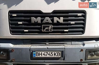 Грузовой фургон MAN Comandor 1999 в 