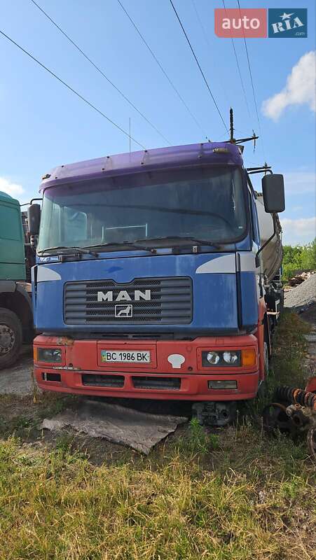 Тягач MAN F 2000 1993 в 