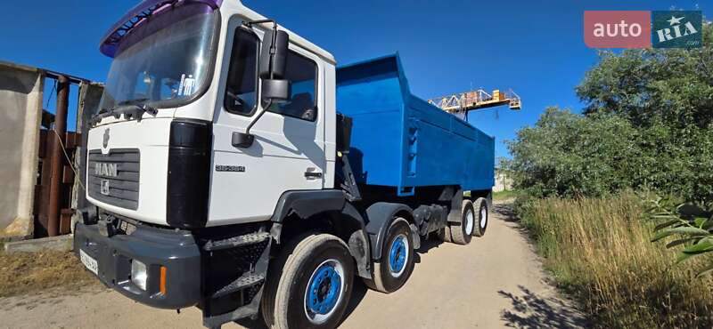 Самосвал MAN F 2000 2001 в Тернополе