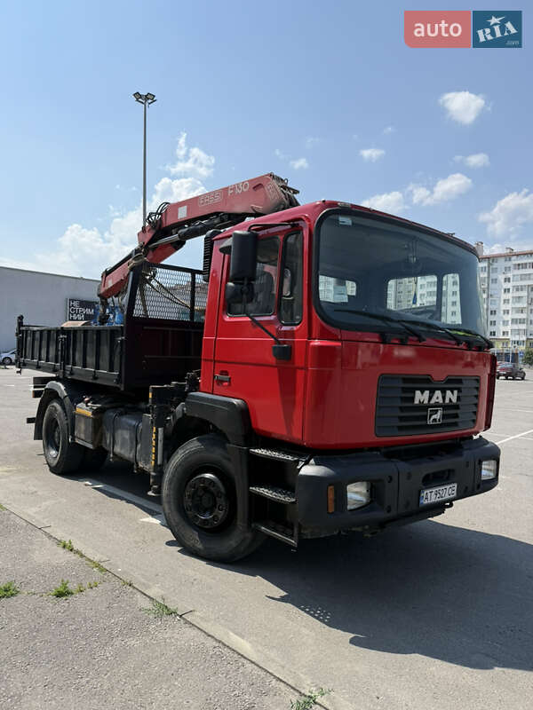 Кран-манипулятор MAN F 2000 2000 в Ивано-Франковске