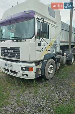 Тягач MAN F 2000 2001 в 