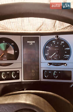 Тягач MAN F 2000 1999 в 