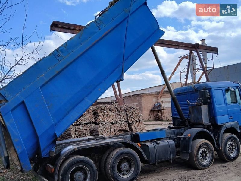 Самосвал MAN F 2000 2000 в Сокале