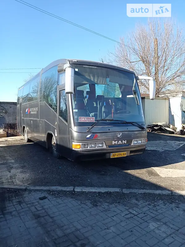 Туристический / Междугородний автобус MAN Irizar 1999 в 