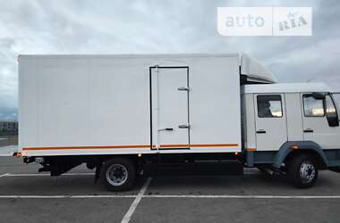 Вантажний фургон MAN L 2000 2001 в 