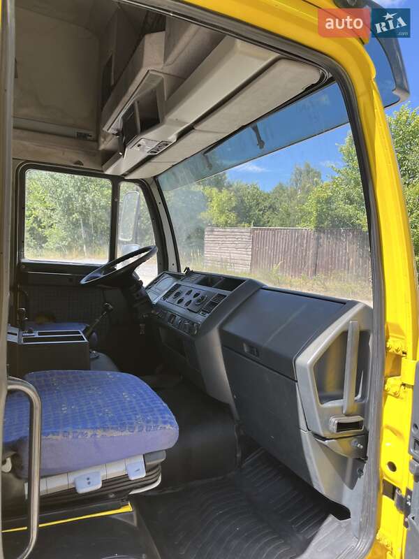 Евакуатор MAN L 2000 2003 в Звягелі