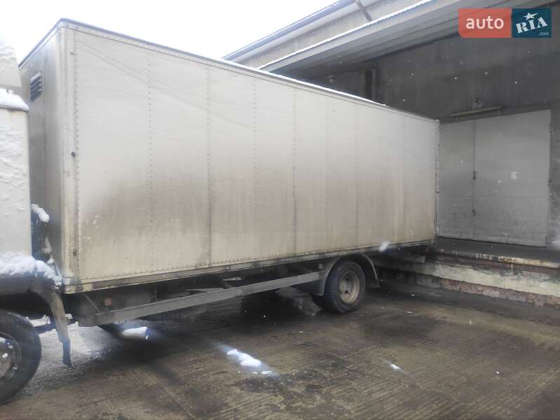 Грузовой фургон MAN L 2000 1999 в Львове