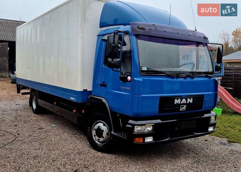 Вантажний фургон MAN L 2000 2003 в Коломиї