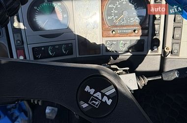 Евакуатор MAN L 2000 2000 в Умані