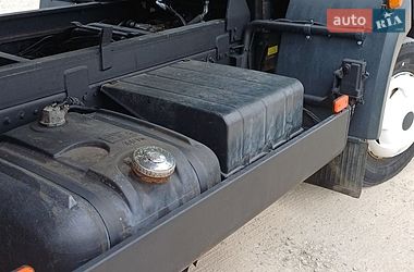 Самоскид MAN L 2000 2000 в Бучачі