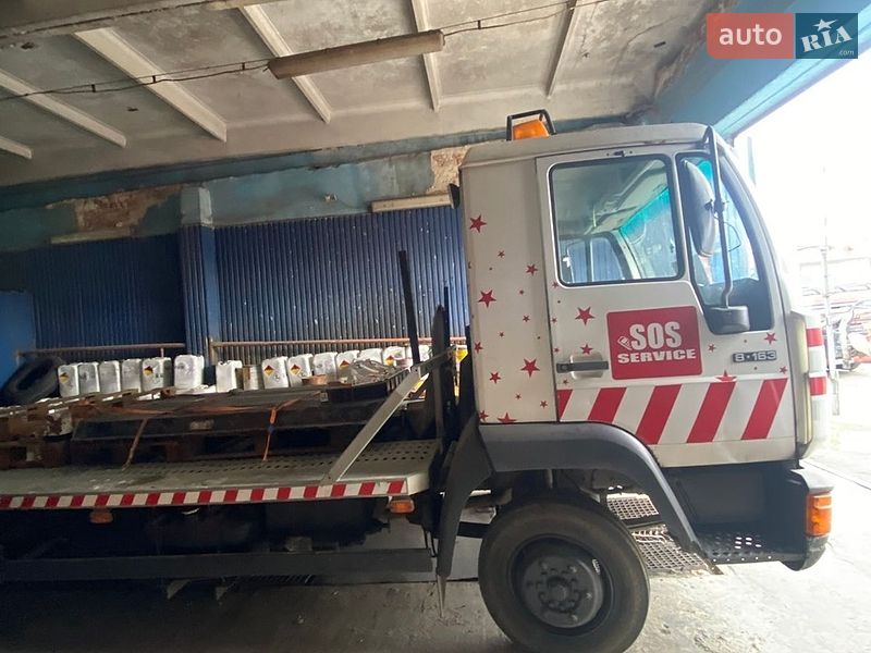 Евакуатор MAN L 2000 2001 в Збаражі