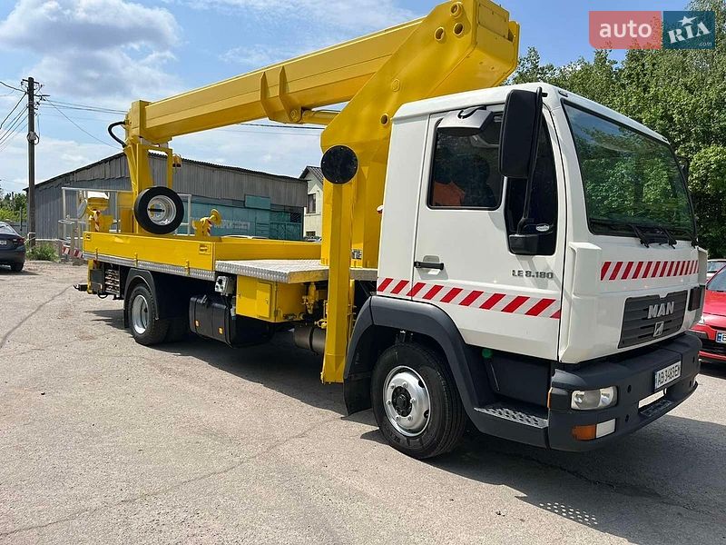 Вантажний фургон MAN L 2000 2004 в Вінниці фото 2 Вантажний фургон MAN L 2000 2004 в Вінниці