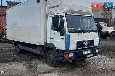 Грузовой фургон MAN L 2000 1999 в Нежине
