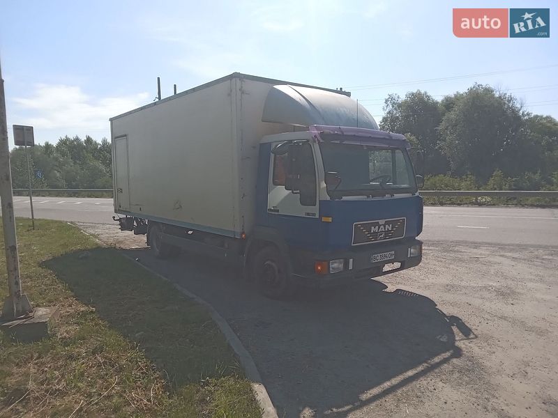 Грузовой фургон MAN L 2000 1999 в Стрые