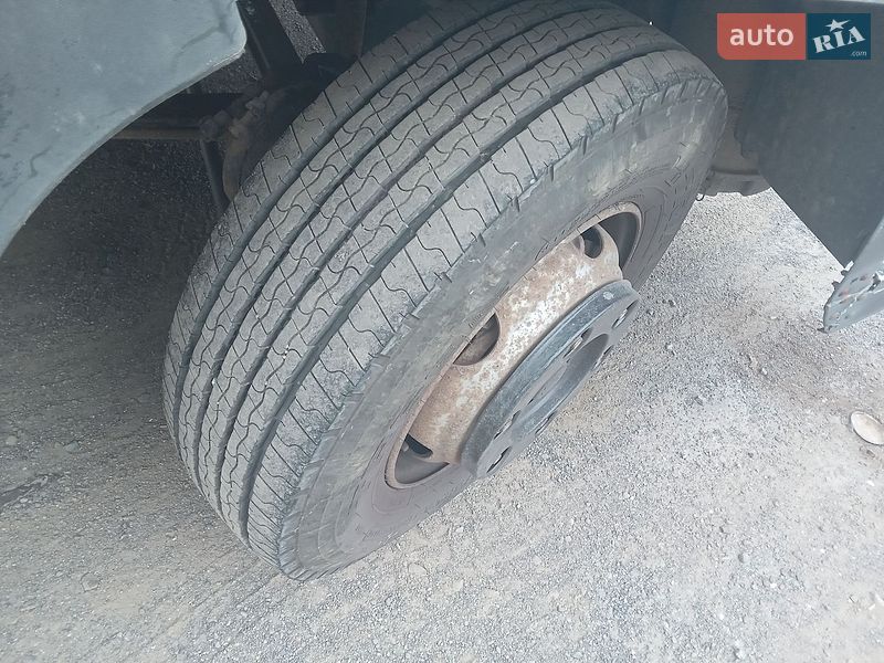 Грузовой фургон MAN L 2000 1999 в Стрые