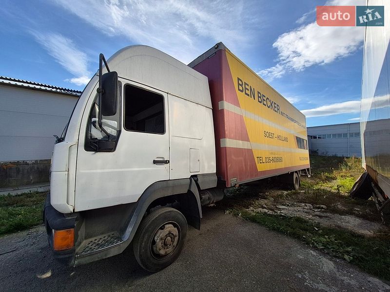 Грузовой фургон MAN L 2000 2002 в Львове