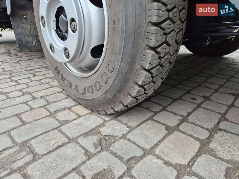 Кран-маніпулятор MAN LE 12.225 2004 в Бучачі фото 20 Кран-маніпулятор MAN LE 12.225 2004 в Бучачі