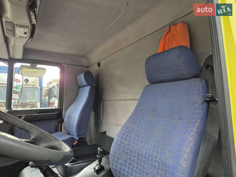 Кран-маніпулятор MAN LE 12.225 2004 в Бучачі фото 30 Кран-маніпулятор MAN LE 12.225 2004 в Бучачі